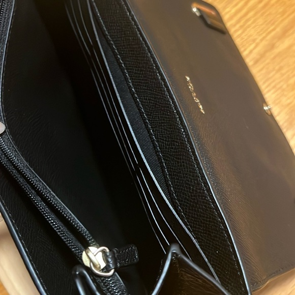 NWOT Coach Blake Large Pebbled Leather Clutch - Picture 5 of 8